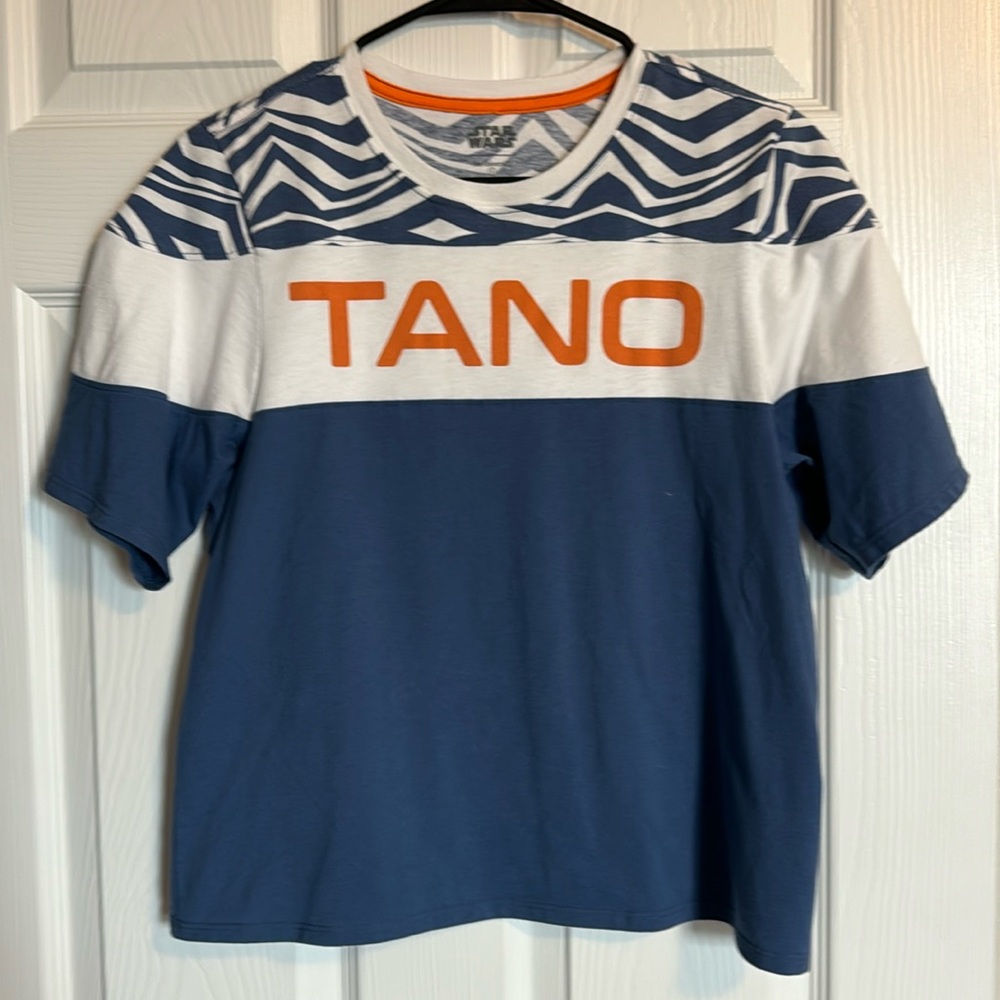 Her Universe Star Wars Ahsoka Tano Cropped Shirt